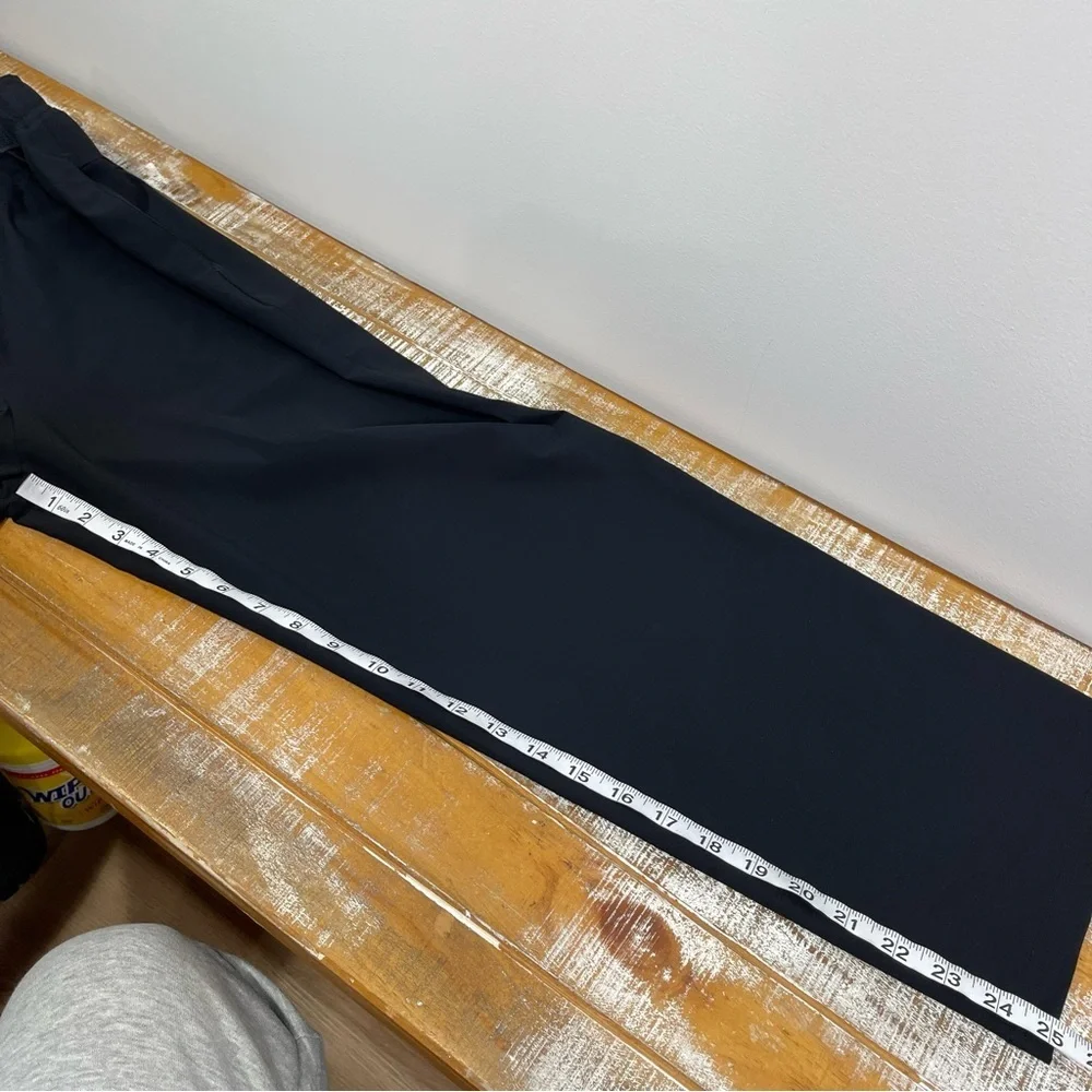 Save The Duck Women’s pant Size 2/M Color Black - Picture 14 of 15